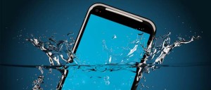 cellphone-in-water